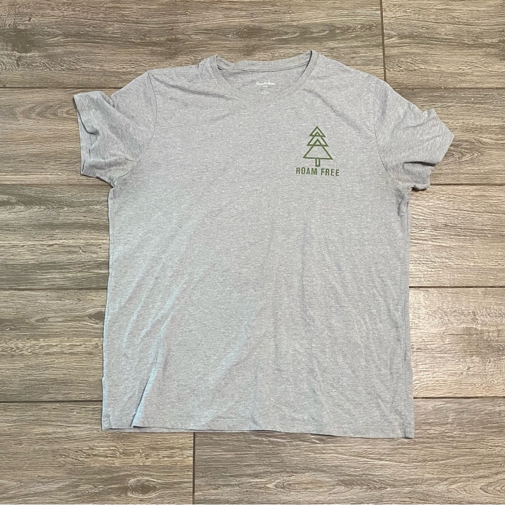 Goodfellow & Co Gray XL Roam Free Tee